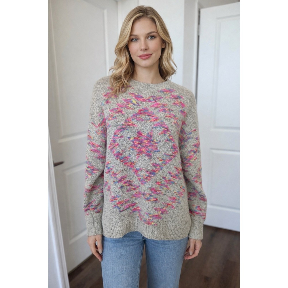 Women's Pink And Gray Large‎ Herritage Charm Sweater